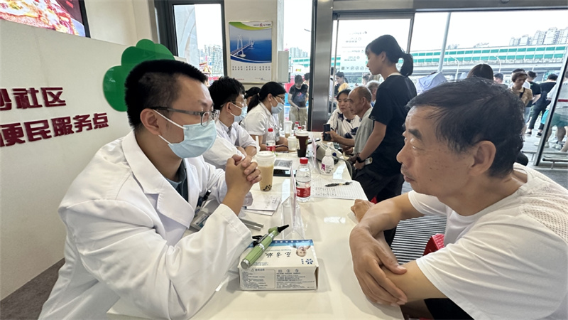 義診進社區 健康有“醫”靠